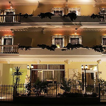 Villa Niki Olympiakí Aktí Ngoại thất bức ảnh